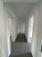 Frisch modernisiert! 3,5 Zimmer mit Balkon - Flur