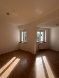 Helle 2,5 Zimmer Wohnung - Duisburg Rheinhausen - Wohnzimmer