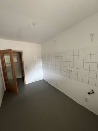 2,5 Zimmer mit Balkon – Ihr neues Zuhause in Rheinhausen - Küche