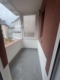 Modernisierte 3,5-Zimmer-Wohnung in Duisburg-Rheinhausen - Balkon