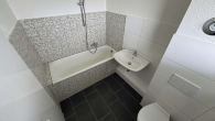 Über den Dächern von Moers - 1,5 Zimmer Wohnung - Badezimmer