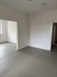 Große 2,5 Zimmer Wohnung - Duisburg Rheinhausen - Wohnzimmer