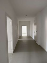 Große 2,5 Zimmer Wohnung - Duisburg Rheinhausen - Flur