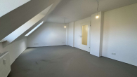Modernisierte 3,5 Zimmerwohnung - Duisburg Rheinhausen - Wohnzimmer